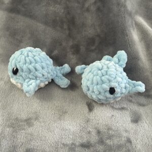 Mini Whale - powder blue