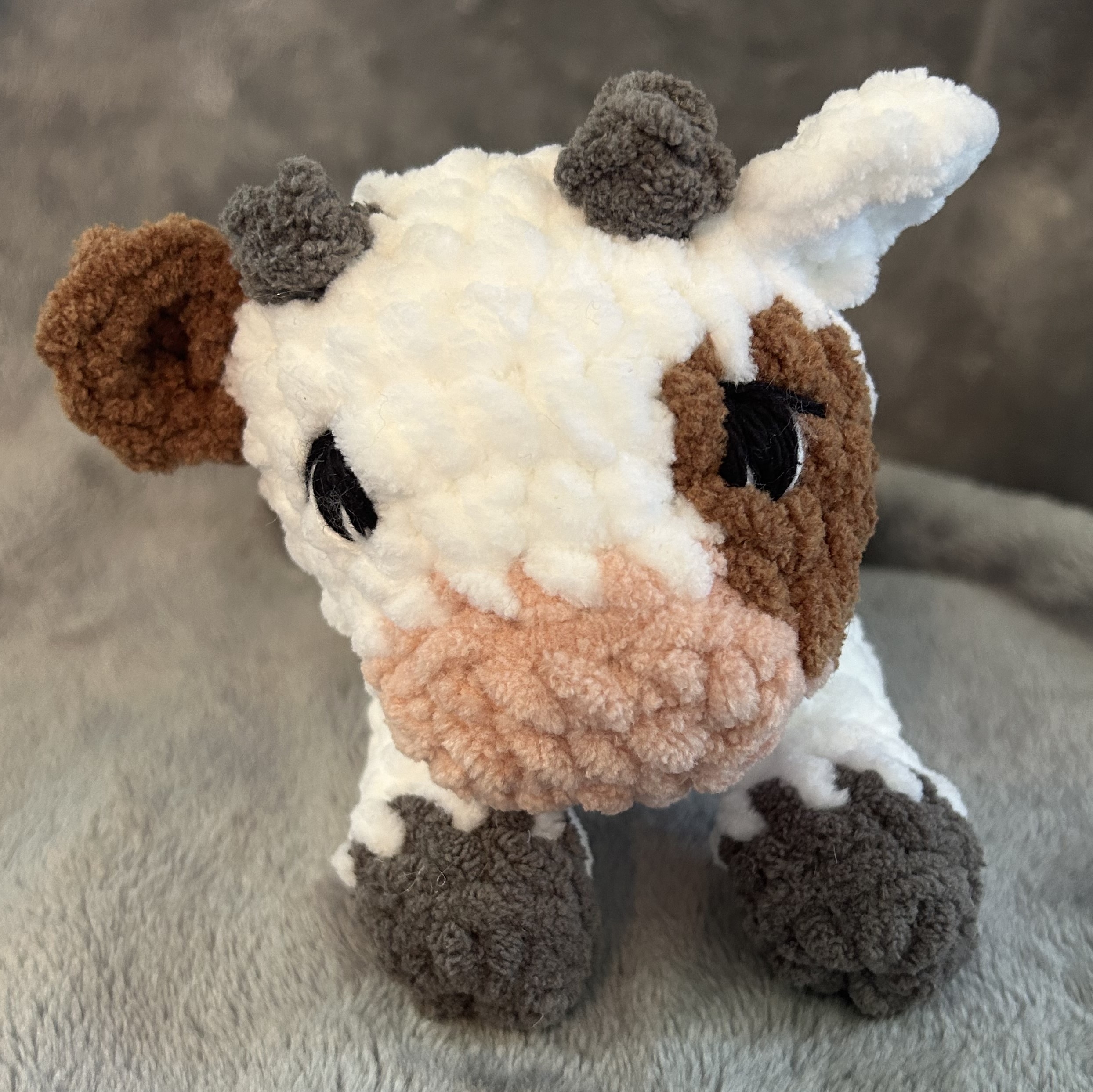 Chloe Cow - Image 2